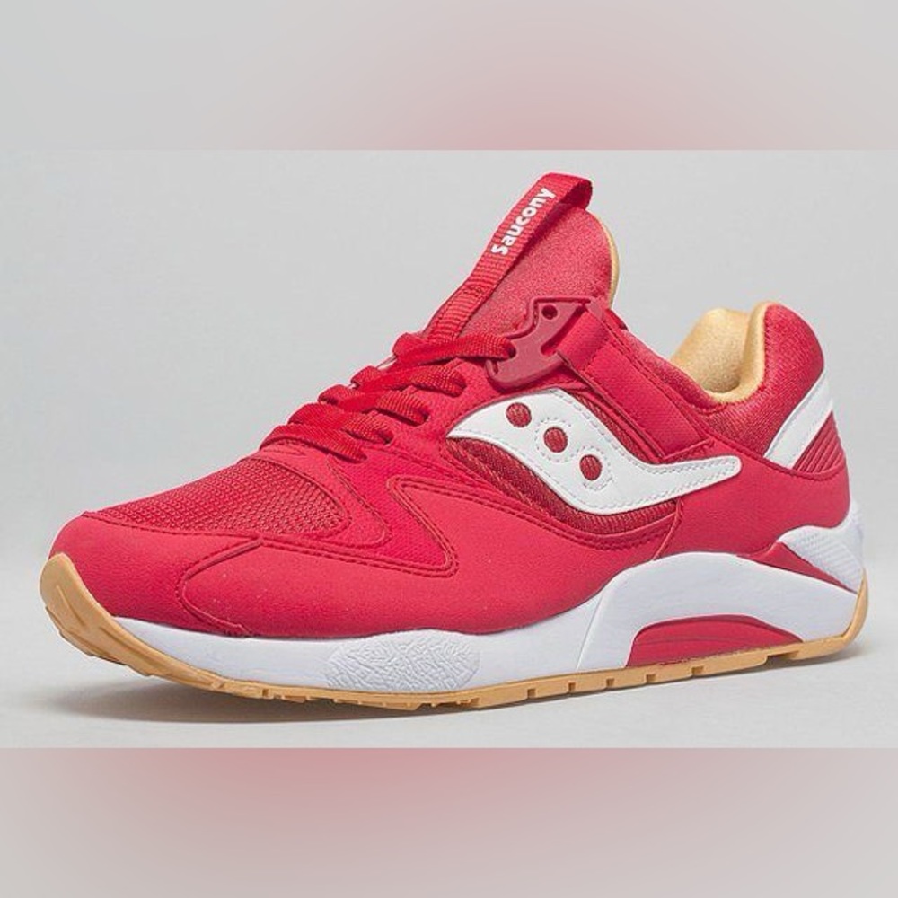 Saucony Grid 9000 Red Sneaker